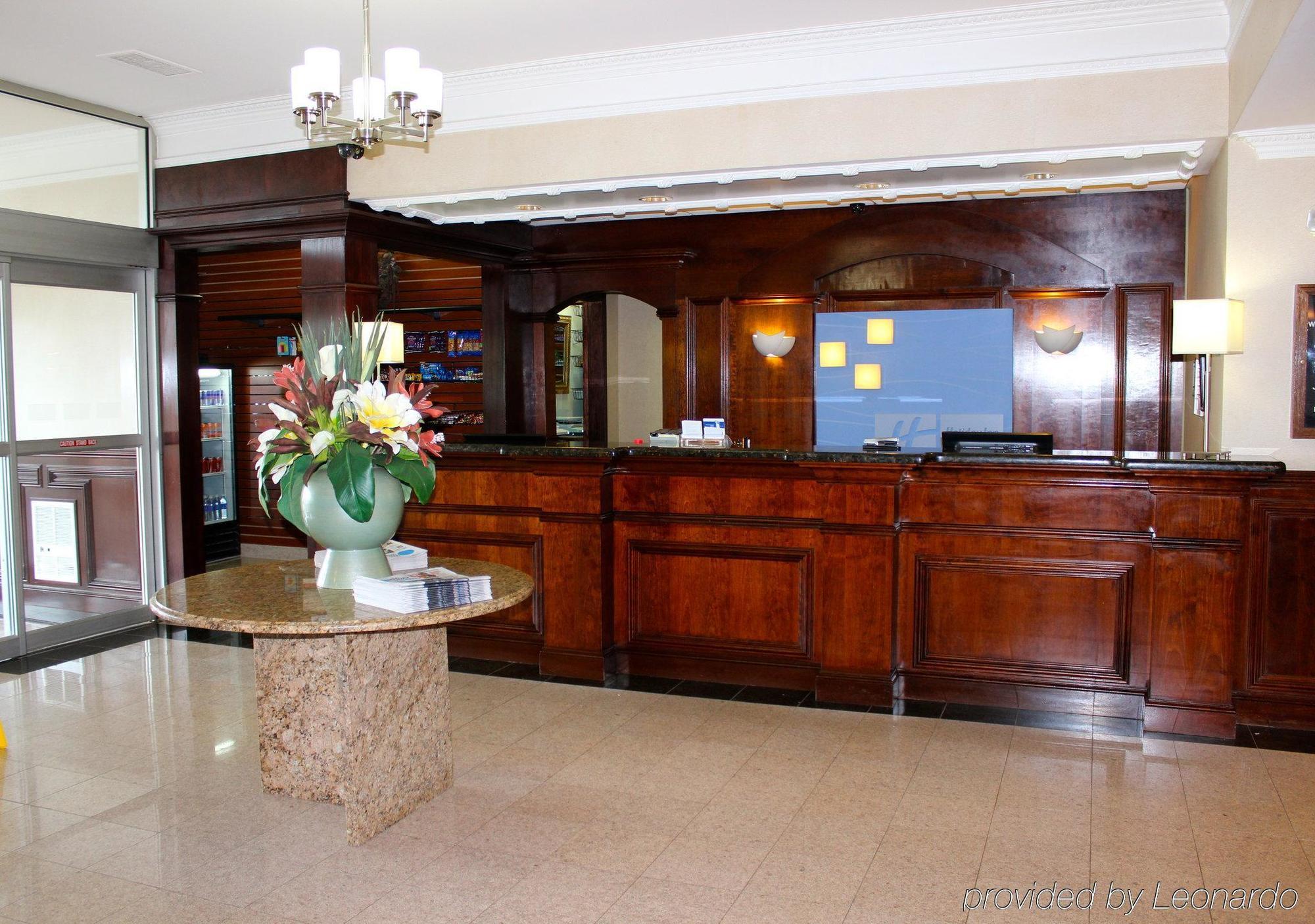 Holiday Inn Express Hotel & Suites Waterford, An Ihg Hotel Extérieur photo
